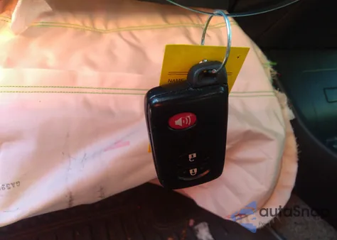 2013 Toyota Prius Two from USA, damaged, VIN JTDKN3DU0D1726322